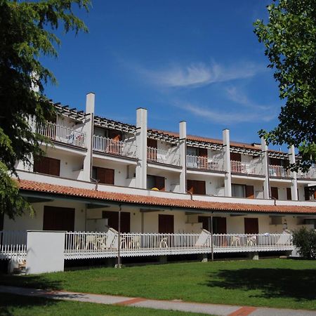 Residence Selenis Каорле Екстер'єр фото